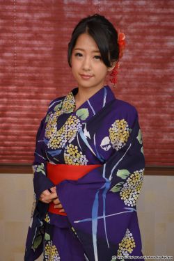 重生后校花对我死缠烂打